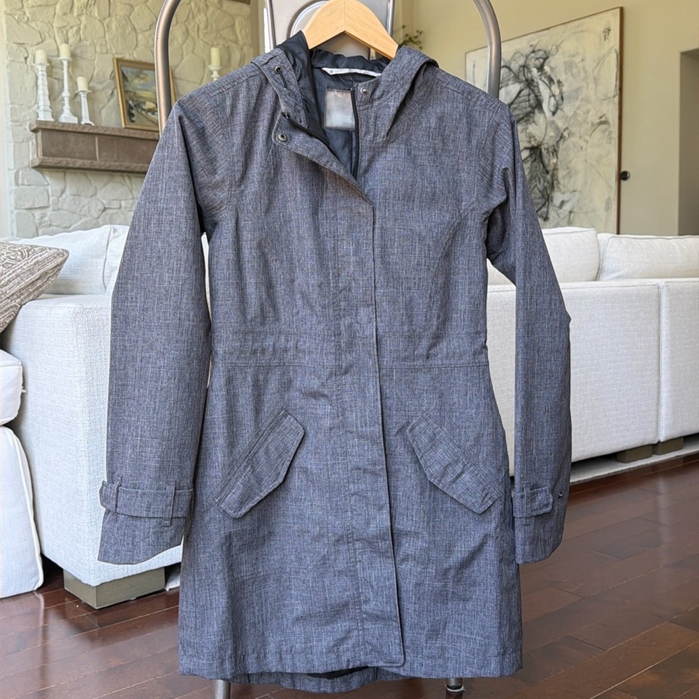 Grey Athleta raincoat
